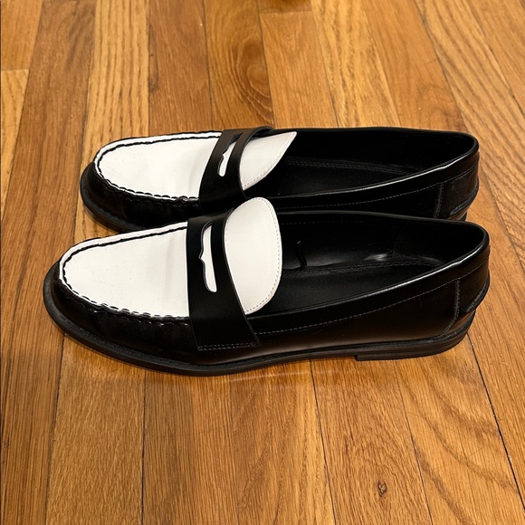 Zara black and white loafers - Picture 3 of 3